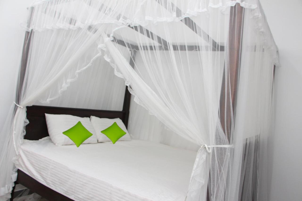 Masith Guest House Unawatuna Exteriör bild