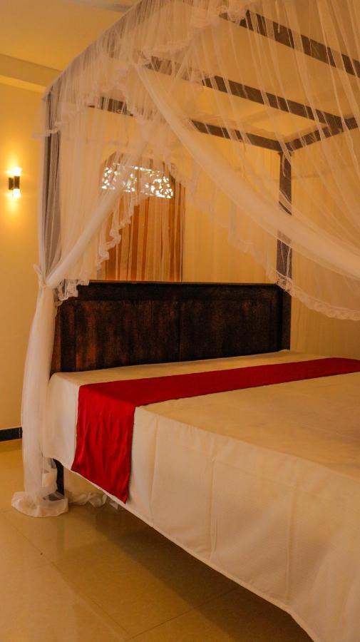 Masith Guest House Unawatuna Exteriör bild